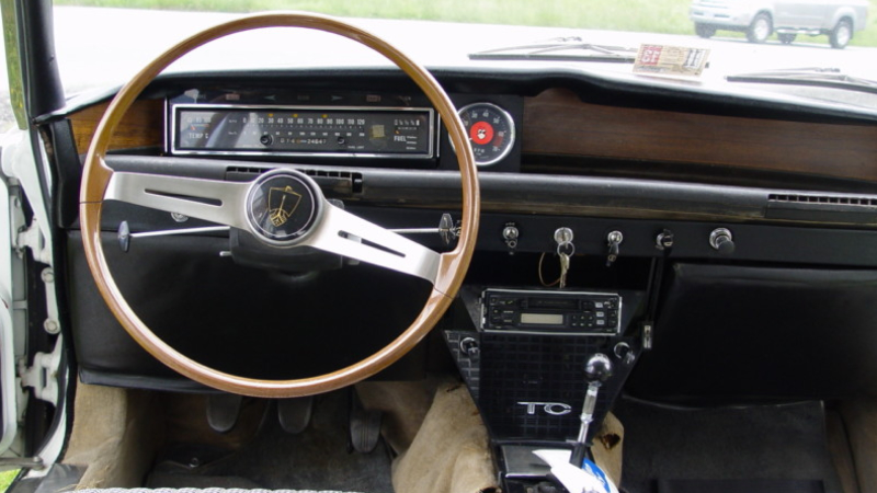 Illustration for article titled Used Car Face Off: British Luxury Before British Leyland
